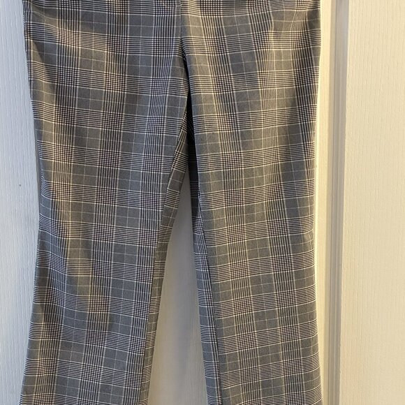 Reitman's size 12  Brown Checkered - Picture 6 of 16